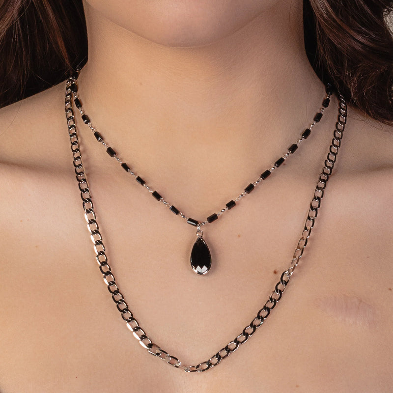 Dainty Teardrop Necklace - Black