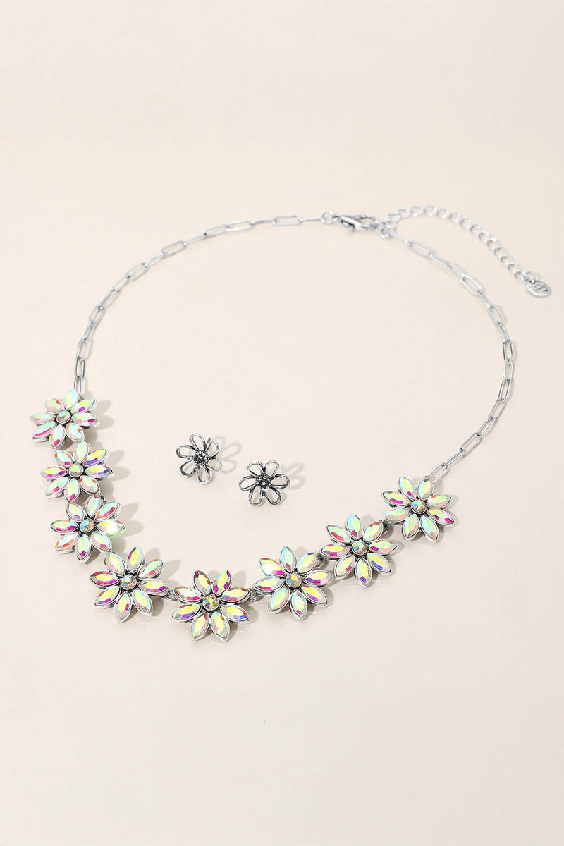 Imagine Flowers Necklace Set