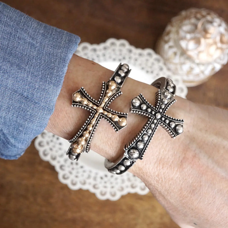 Cross The Line Stretch Bracelet