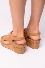 Carley Wedge Sandals in Caramel Smooth Corkys