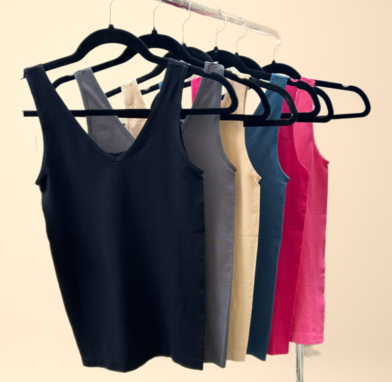 REVERSIBLE V OR U NECK CAMI