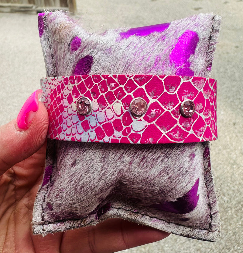 Pillow Hide Snap Bracelet