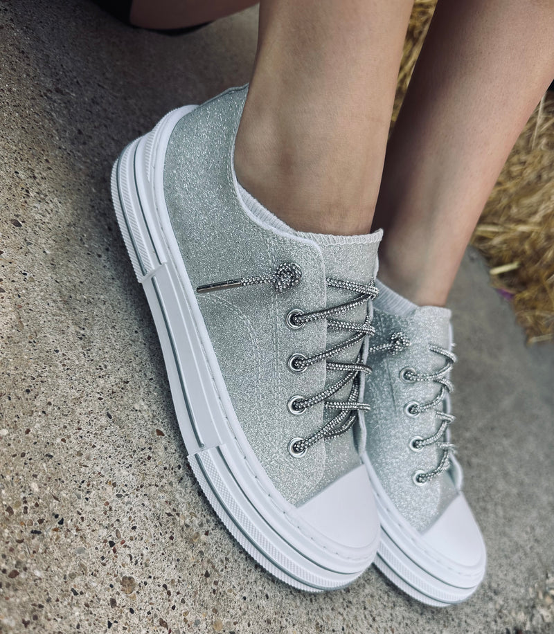 Aman Silver Glitter Shoes - Very G