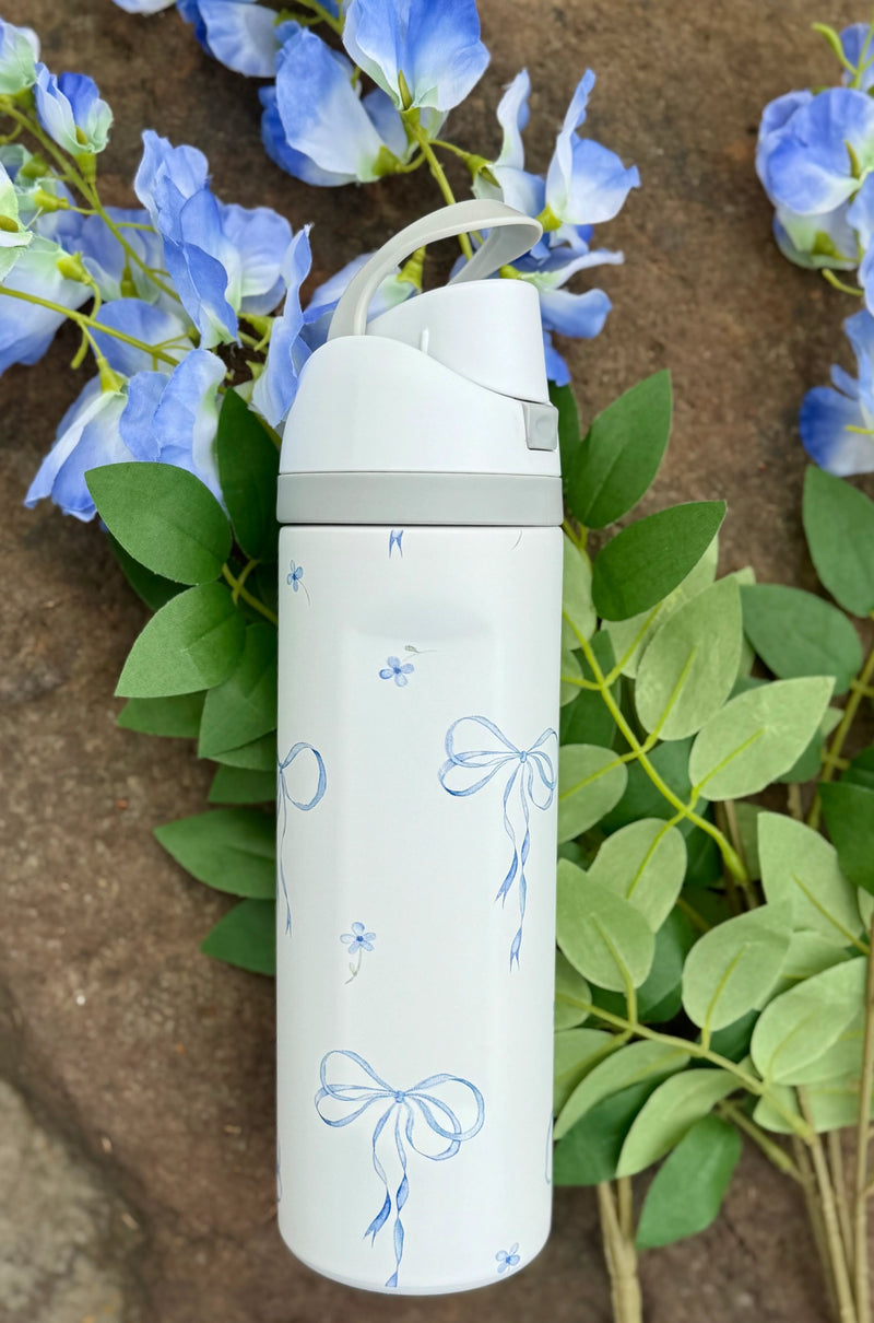 Stella Blue 32oz Water Bottle
