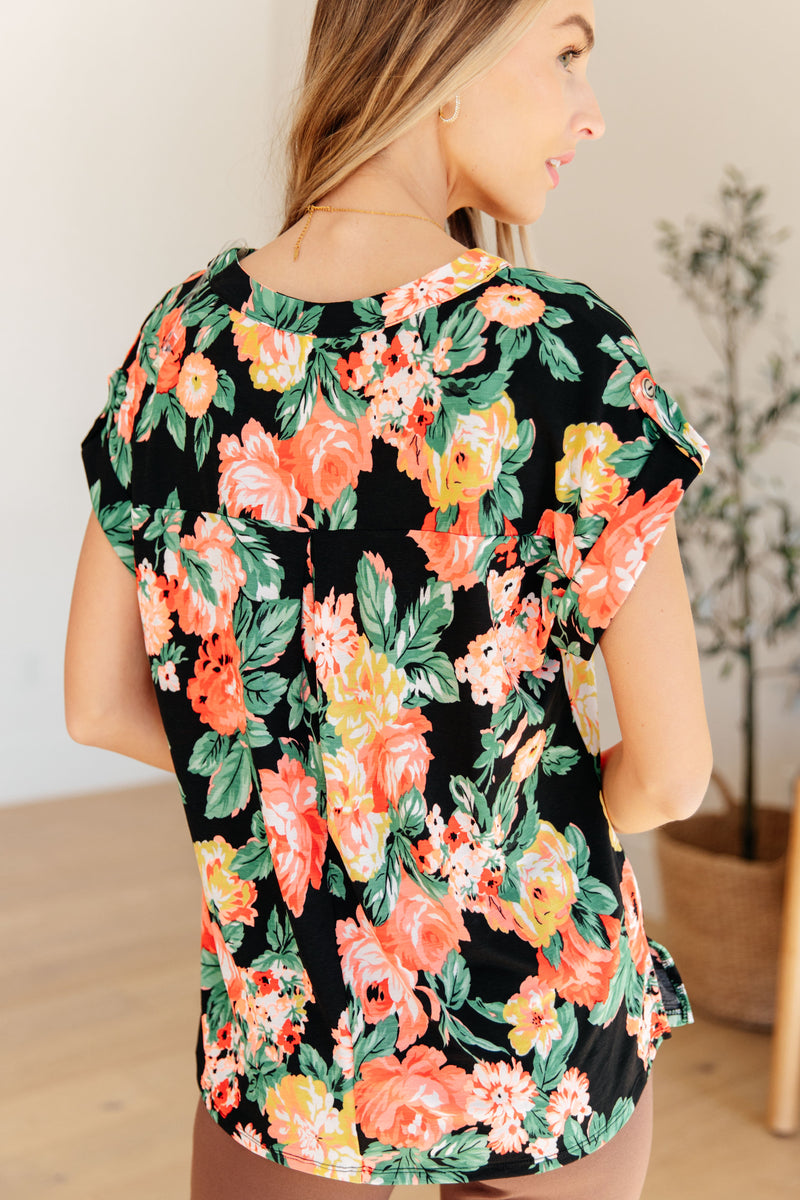 Lizzy Cap Sleeve Top in Black Garden Floral