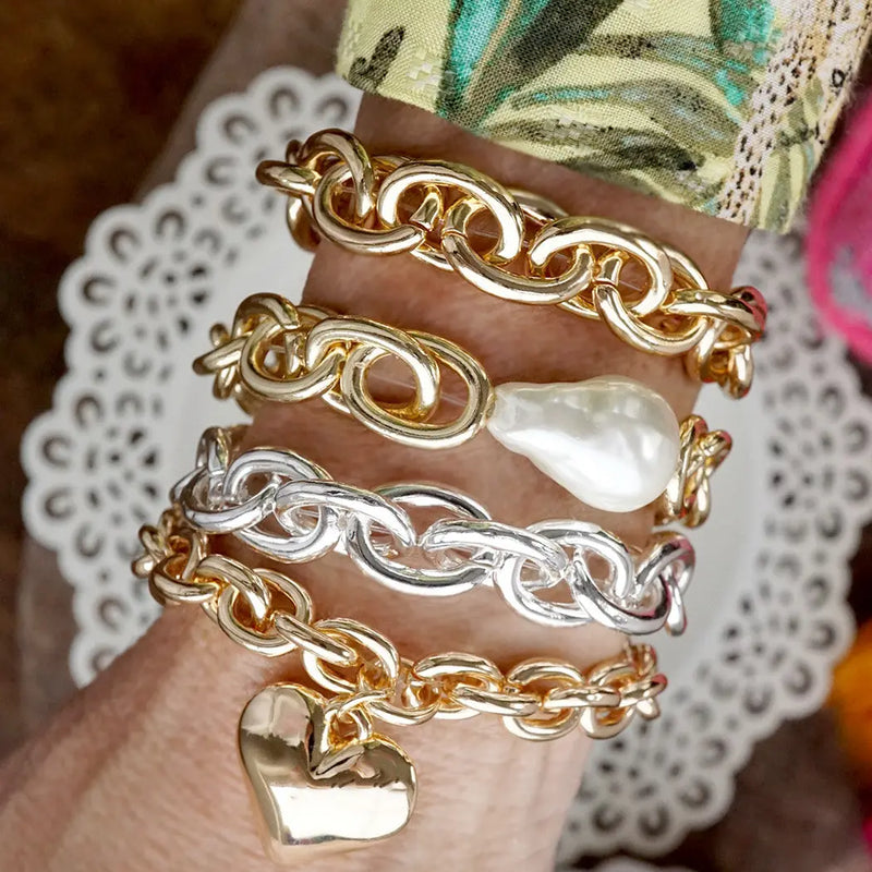 Queen Of Everything Stretch Bracelet Set