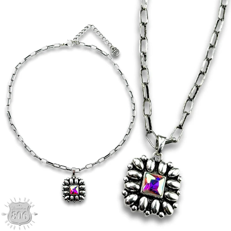 Just Passing By Necklace AB